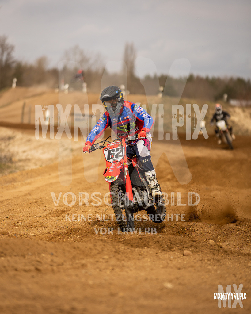 866A1383 | mxndyyvipix