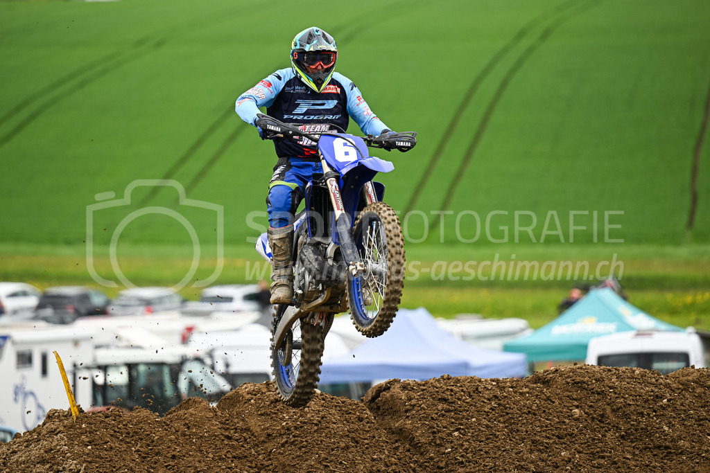 Motocross Schlatt bei Winterthur - 30. April 2023 | #6 Meier Hansjuerg aus Jenaz (CH) auf Jamaha YZ in der Kategorie Senioren am Motocross Schlatt bei Winterthur, 30. April 2023. 
Instagram: @mx_schlatt | @mc_wila | @sam_schweiz
Bild: Sportfotografie Markus Aeschimann | www.markus-aeschimann.ch - Realisiert mit Pictrs.com