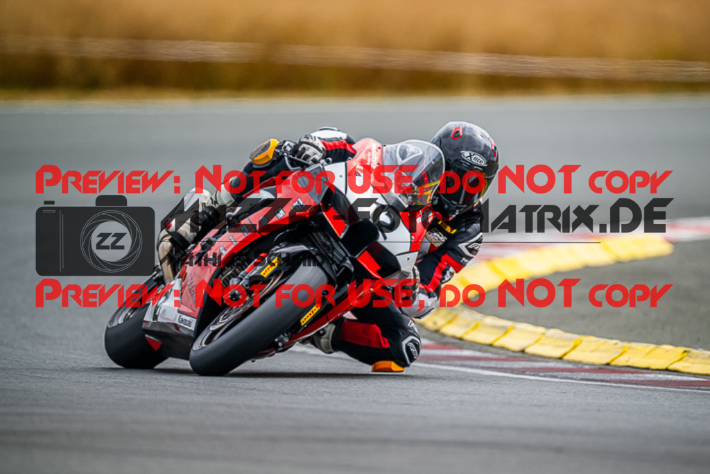 MaZZes_Fotomatrix_20230722_6007705_2339 | PRO SUPERSTOCK