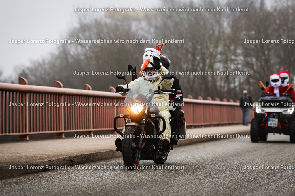 X-Mas Ride I Kiel I 2025 | Jasper Lorenz Fotografie - Realisiert mit Pictrs.com