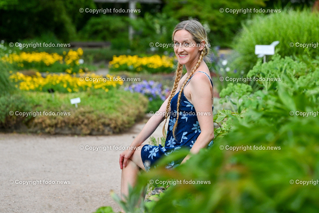 Beate Korntner_ Schauspielerin_ Saengerin_ 12.07.2023-4 | 12.07.2023, Linz, AUT, Konzert Beate Korntner, im Bild Beate Korntner (Schauspielerin, Saengerin)