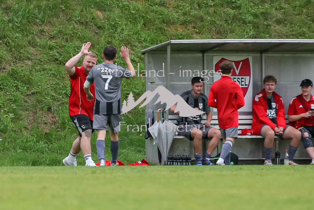 993T0224 | Medien- Sport- Entertainmentfotos