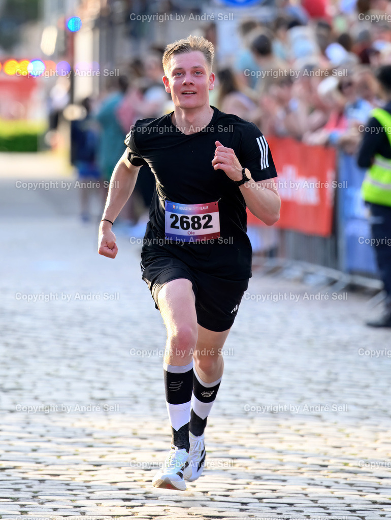 20250613_9882 | BACKENS Ole (Hamburg) / 10 km Bäcker Andresen-Lauf / Holstenköstenlauf 2025 / Kleinflecken / 24534 Neumünster / 13.06.25 - Realisiert mit Pictrs.com