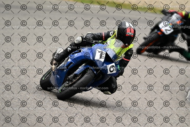 25bt02-1197 | markuskiefer.com - Realisiert mit Pictrs.com