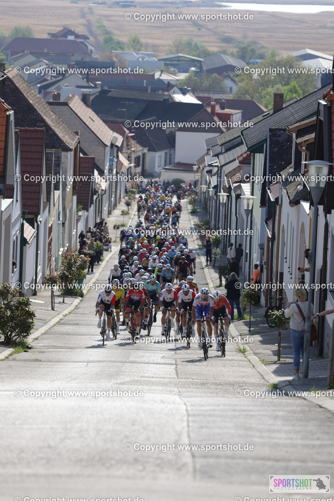 368A4086 | Neusiedlersee Radmarathon 2026@sportshot_your_pictrs #yourpictures#roadtowm2029 #nrm #neusiedlerseeradmarathon #neusiedlersee #neusiedlerseetourismus #burgenland #mörbisch #nrm26 #burgenlandtourismus #voglundco #poweredbyburgenlandtourismus #radsport #rad #marathon #ucigranfondo #visitburgenland #ucigranfondoworldseries