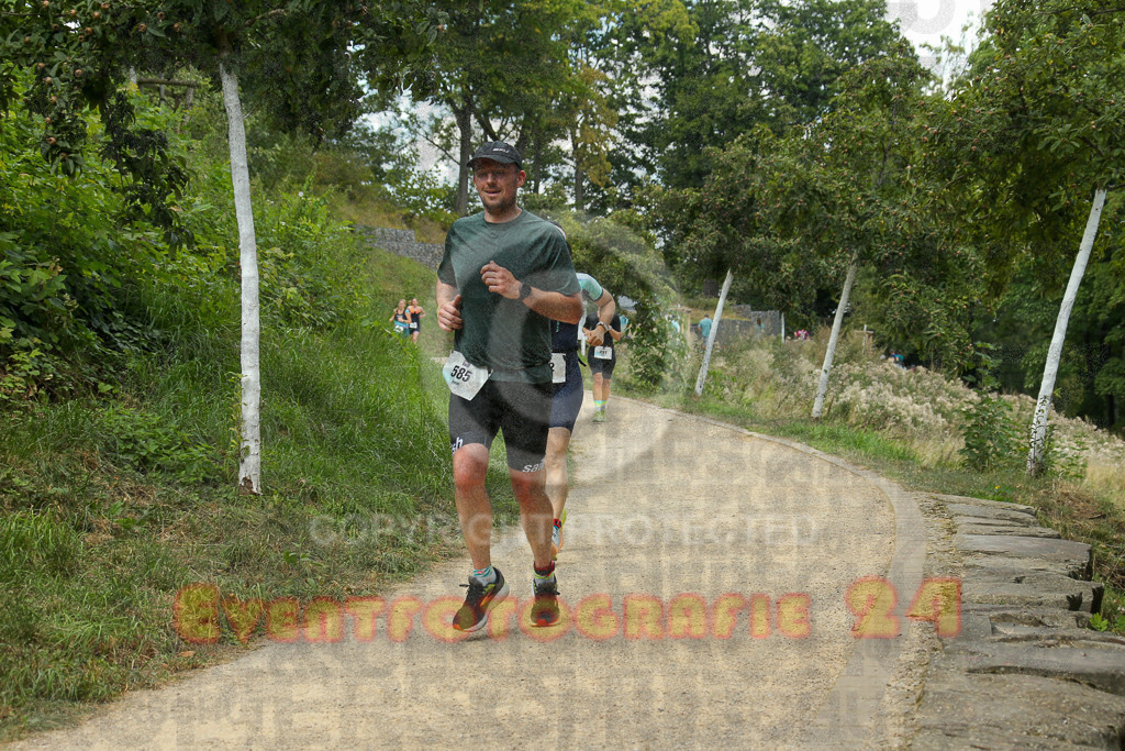 250824_1419_EX1_5783 | Sportfotografie im Rhein-Sieg Kreis, Köln, Bonn, NRW, Rheinland Pfalz, Hessen, etc. Unser Tätigkeitsfeld umfasst den Laufsport vom Volkslauf über den Marathon, Duathlon, Triathon bis zum Ultralauf wie Kölnpfad Ultra oder Schindertrail.