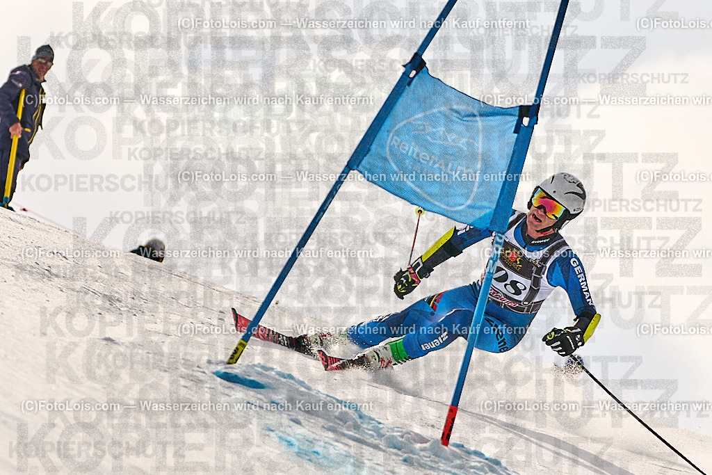 _ALP2207_MASTERS-WM_Reiteralm_A-GS_Mirus Kai | FISWORLD CHAMPIONSHIPSMASTERS ALPINE SKIING, 23. – 28. MÄRZ 2026 - REITERALM | STMK | AUT.   Veranstaltet vom Masters-Referat des Deutschen Skiverbandes (DSV). Durchführende Organisation: WSV Pichl-Reiteralm, unterstütutzt von den Bergbahnen REITERALM bei Schladming und SKI AUSTRIA.                            Disziplinen:  Super-G, GiantSlalom, Slalom.                                                 Kategorien:  A (Herrn 30-59 Jahre), B (Herrn ab 60 Jahre), C (Damen 30-59 Jahre), D (Damen ab 60 Jahre).                Rennstrecken:   Gasselhöhe und Muldenliftpiste auf der Reiteralm.