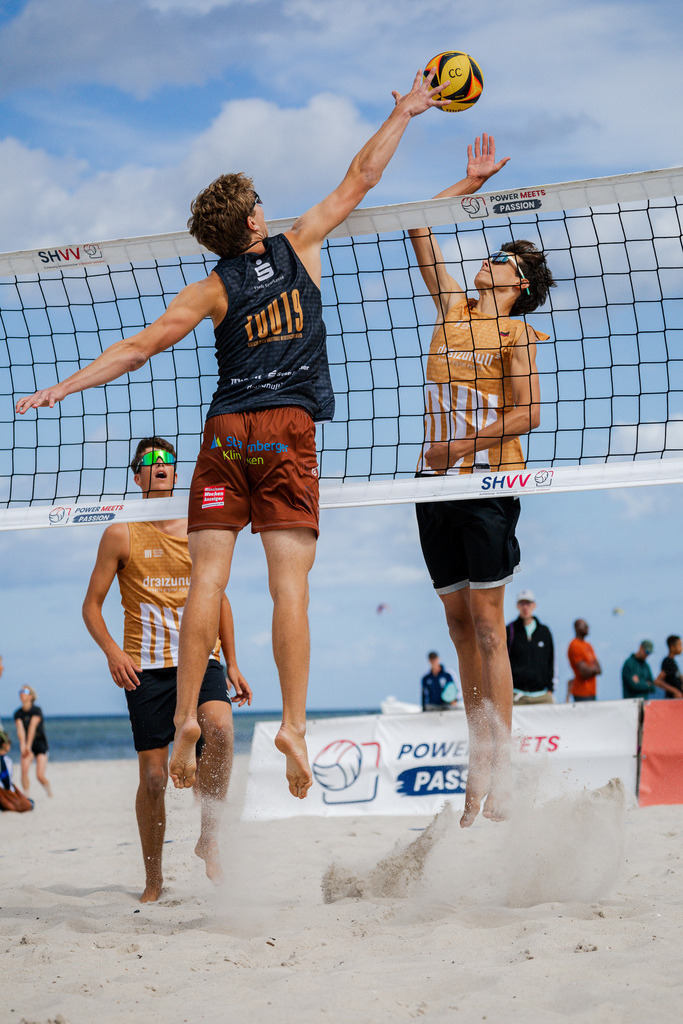 Beachvolleyball I Saison 2026 I Deutsche Meisterschaft U19 I 1. Tag | Jasper Lorenz Fotografie - Realisiert mit Pictrs.com