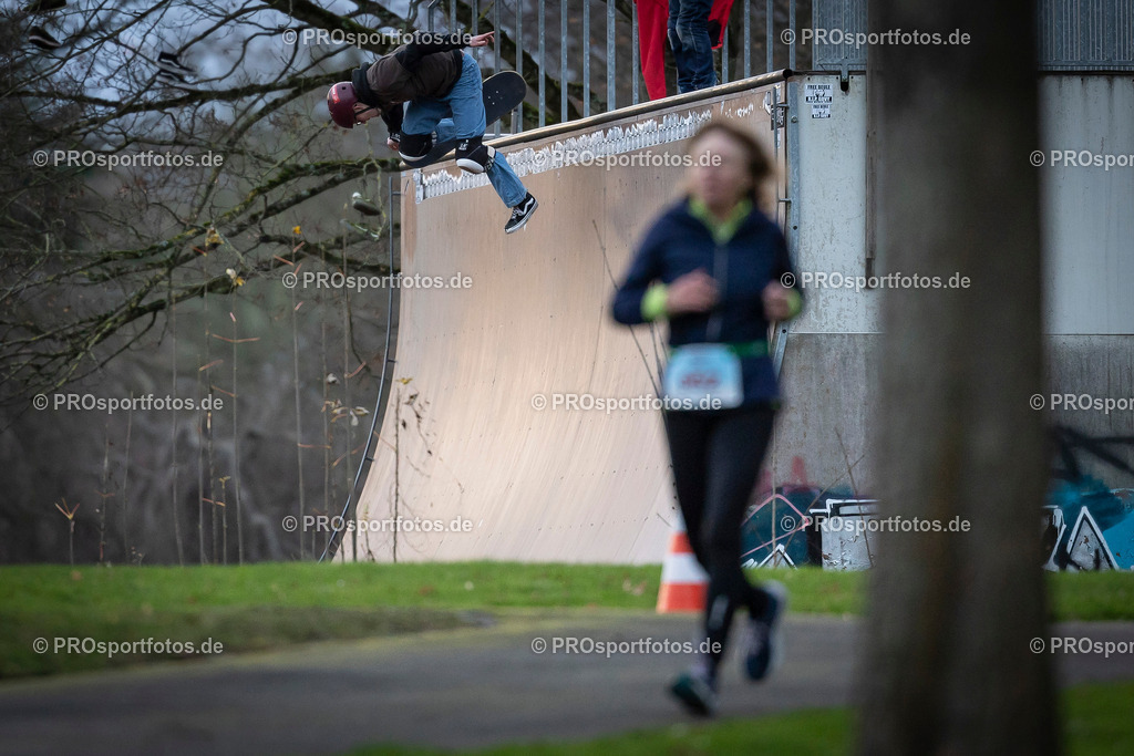 Bonner Nikolauslauf in Bonn, 08.12.2024 | Impressionen vom Bonner Nikolauslauf am 08.12.2024 in Bonn (Freizeitpark Rheinaue). Foto: BEAUTIFUL SPORTS/Axel Kohring