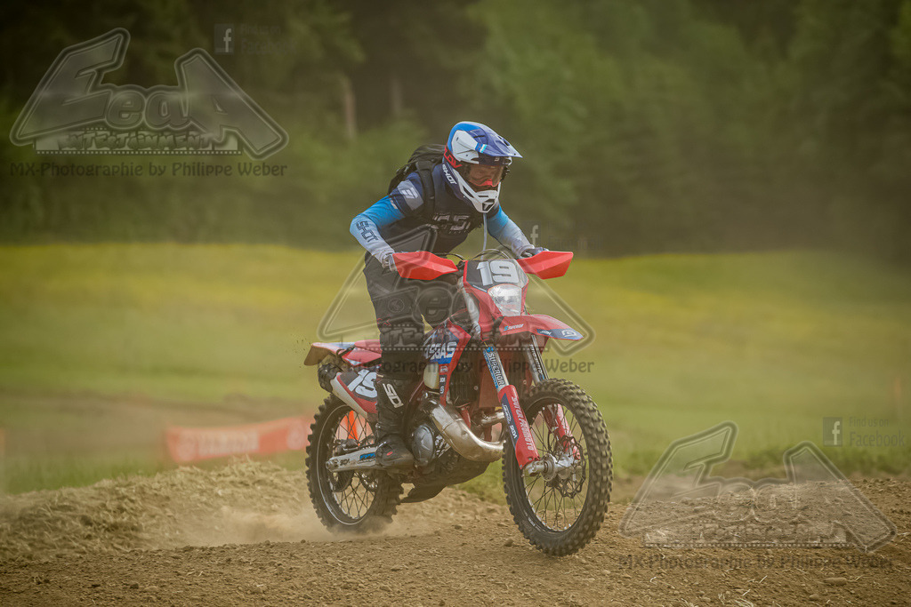 AS7I1988 | EeaA-Entertainment fotografiert für den SAM - Schweizerischer Auto- und Motorradfahrer-Verband und das Motor Journal in der Sparte Motocross, MX Photographie, Schweiz, SAM, MXRS, Swiss MX Network, Motocross Fotografie, MX Fotografie, Fotograf, Photographi