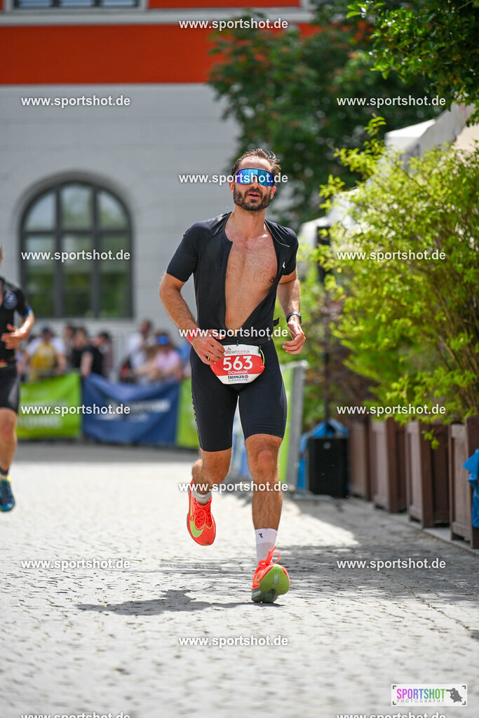 SZI_8953 | Stadttriathlon Erding 2025. #yourpictrs #sportshot_your_pictrs @Sportshotphotography #stadttriathlonerding Copyright: www.sportshot.de