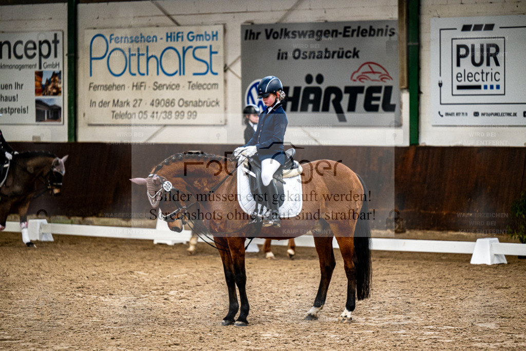 20240310-DOS_1630 | Entdecke hochwertige Reitturnierfotos von Foto Oger. Professionell, emotional und authentisch – jetzt Lieblingsmomente im Shop bestellen. - Realisiert mit Pictrs.com