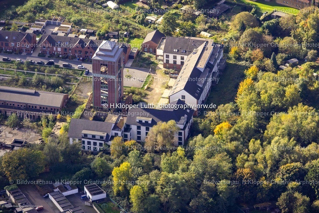 Luftbild Oberhausen-6709 | Luftbildfotografie Wohngebiet der Mehrfamilienhaussiedlung Münzstraße/Zum Dörnbusch auf dem Gelände des ehemaligen "Schachtes IV der Zeche Osterfeld " in Oberhausen - Realisiert mit Pictrs.com