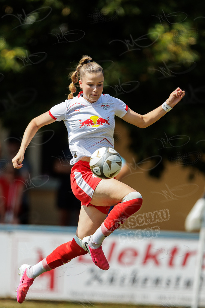 1. FC Rodewisch vs. RasenBallsport Leipzig II | Sachsenlotto Landespokal Frauen Ausscheidungsrunde 2026/27: 1. FC Rodewisch vs. RasenBallsport Leipzig II - Realisiert mit Pictrs.com