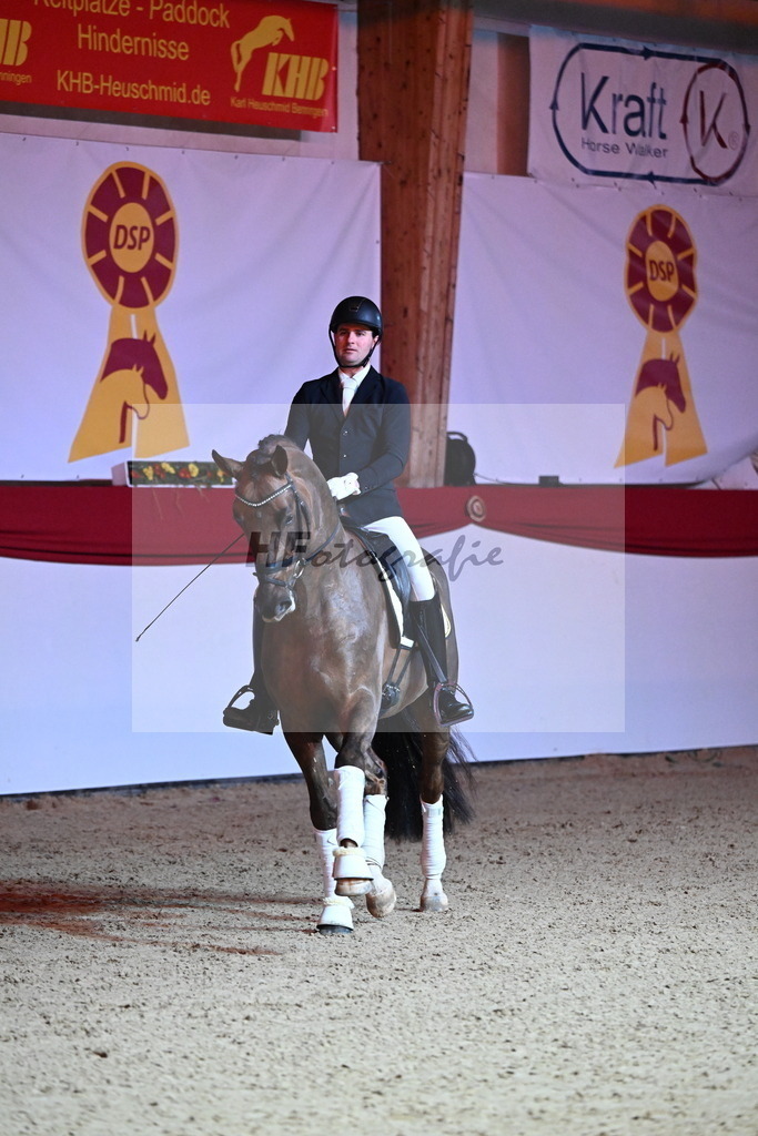 Feliciano_Wadenspanner_2254389 | hf-fotografie - Realizzato con Pictrs.com