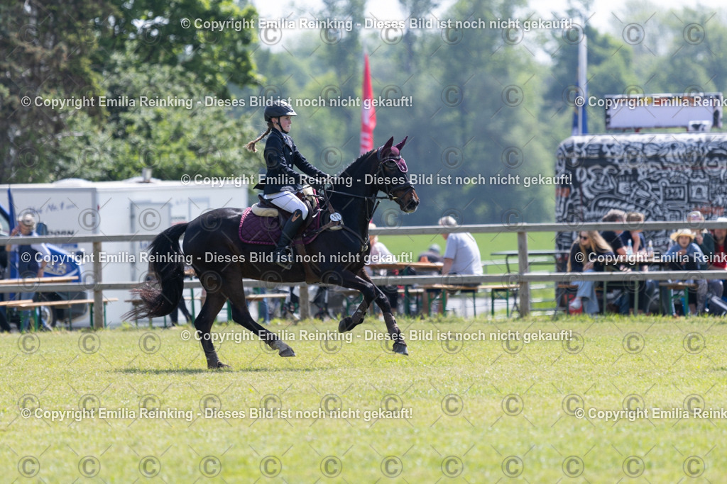 CL5A2416 | Emilia Reinking Fotografie - Realisiert mit Pictrs.com