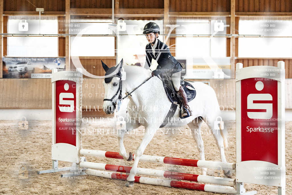 CK902890 | Turnierfotografie Pferdefotografie Trier Rheinland-Pfalz Pferdesport Reitsport Tierfotografie Sportfotografie Pferdevideo Pferdevideografie Equestrianvideography equestrianphotography  - Realisiert mit Pictrs.com