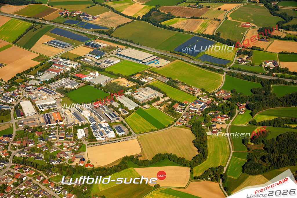 Das Luftbild zeigt : Furth Gewerbegebiet Bogen - Die Luftaufnahme wurde 2023 vom UL-Flugzeug aus erstellt ( keine Drohne ) - Hochauflösende Luftaufnahme - Für grossformatige Ausdrucke geeignet. Die Geschenkidee !Mit Lizenz und Bildrechte bestellbar