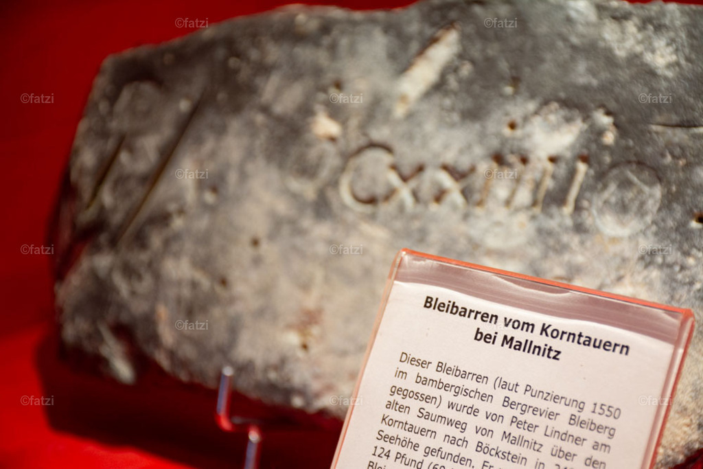 Bergbau-Museum Innen _fatzi_20230908-151153 | Fatzi Bilder-Archiv! 
Die Bilder sind für private Nutzung lizenzfrei. Die kommerzielle Nutzung ist möglich und erwünscht, jedoch bitte ich um vorherige Kontaktaufnahme per E-Mail (info@fatzi.at) oder unter +43 650 7828269 - Realisiert mit Pictrs.com