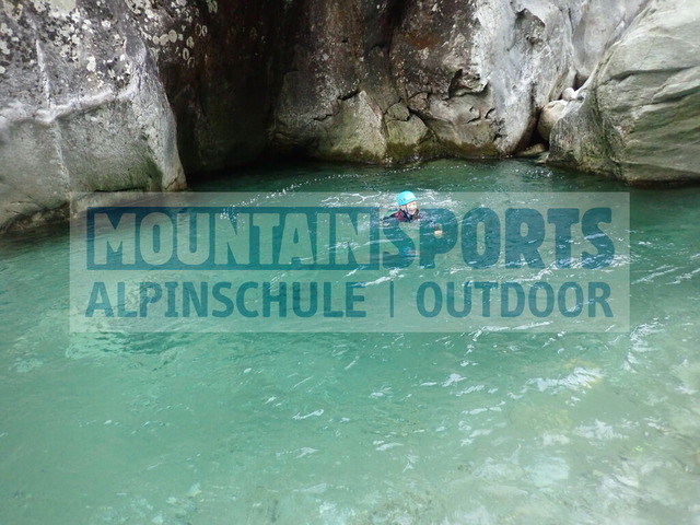 P7080053 | Bestelle die Bilder deines Berg- oder Wasser-Abenteuers mit Mountain Sports bequem von zu Hause aus direkt über unseren Online Fotoshop von pictrs.com. - Realisiert mit Pictrs.com