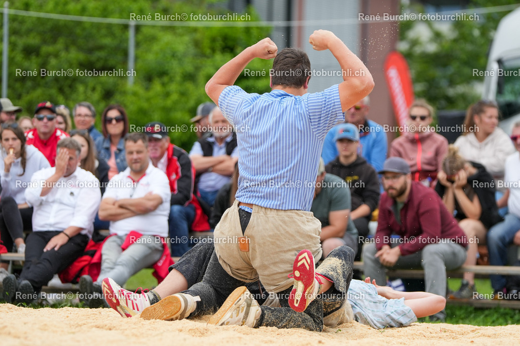 RB_06852 | René Burch leidenschaftlicher Fotograf aus Kerns in Obwalden.  Hier finden sie Sport, Landschaft und Natur Fotografie.
 - Realisiert mit Pictrs.com