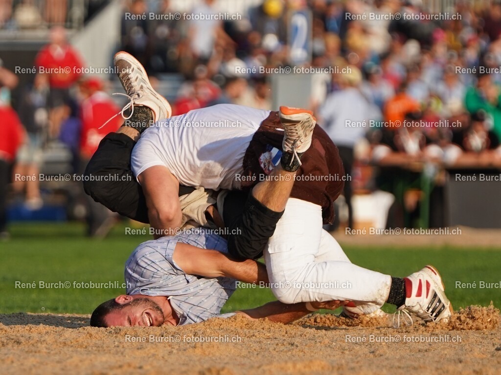 129 | René Burch leidenschaftlicher Fotograf aus Kerns in Obwalden.  Hier finden sie Sport, Landschaft und Natur Fotografie.
 - Realisiert mit Pictrs.com