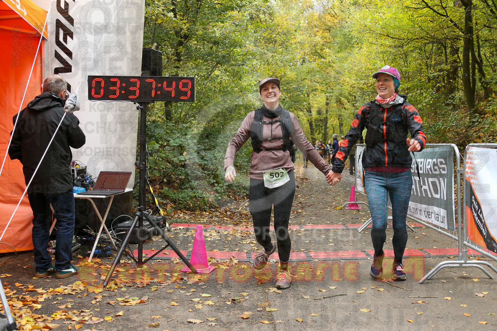 251026_1339_EX1_3805 | Sportfotografie im Rhein-Sieg Kreis, Köln, Bonn, NRW, Rheinland Pfalz, Hessen, etc. Unser Tätigkeitsfeld umfasst den Laufsport vom Volkslauf über den Marathon, Duathlon, Triathon bis zum Ultralauf wie Kölnpfad Ultra oder Schindertrail.