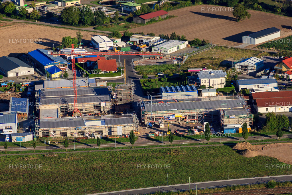 Neubau der Freiwillige Feuerwehr Rülzheim https://www.ruelzheim.de/vg_ruelzheim/Feuerwehr/ | Luftbild: Neubau der Freiwillige Feuerwehr Rülzheim https://www.ruelzheim.de/vg_ruelzheim/Feuerwehr/ in Rülzheim im Bundesland Rheinland-Pfalz in Deutschland. Foto: IMG_59603.jpg vom 04.09.2013 durch Werner Riehm/FLY-FOTO.de - Realisiert mit Pictrs.com