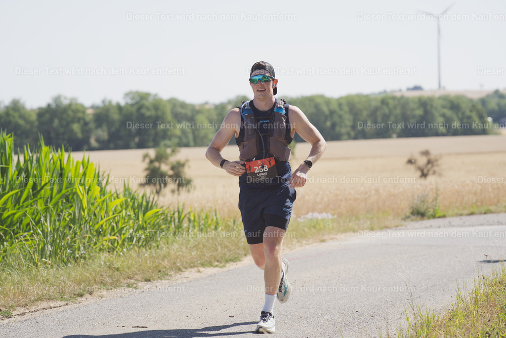 taubertal_trail_h_2026_09_09-33 | Shop für Fotos von Sportevents z.B. Obstacle Course Racing, OCR, Triathlon, Trail Run und MTB - Realisiert mit Pictrs.com