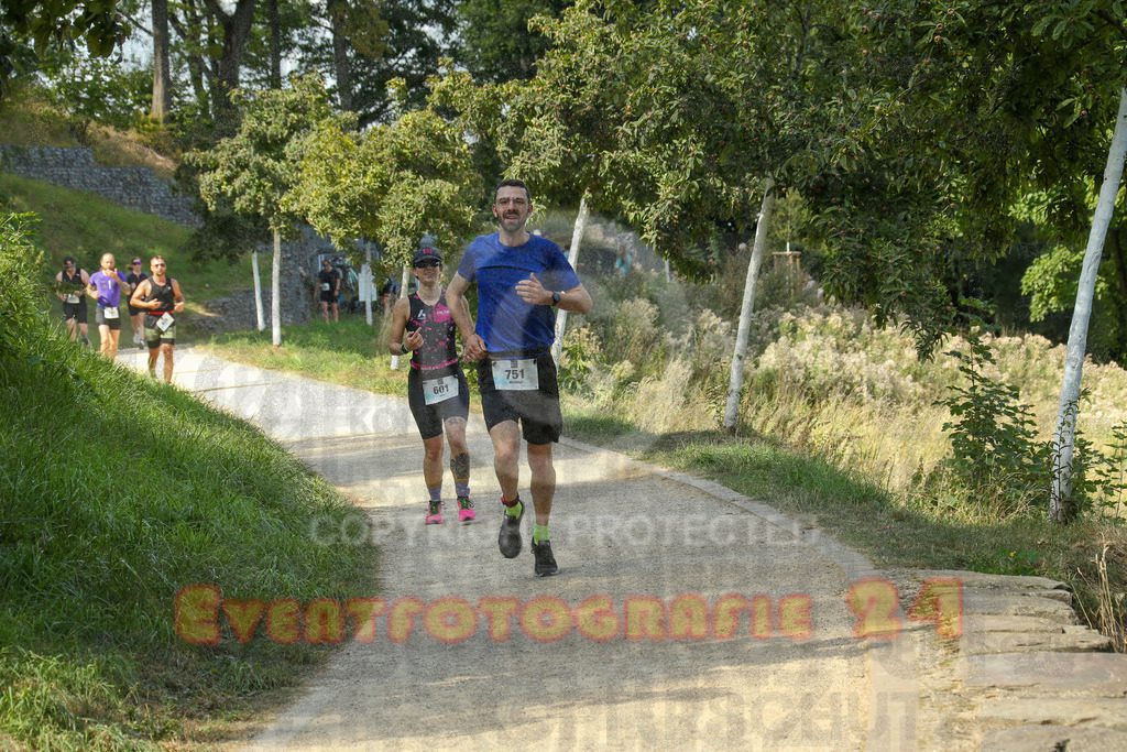 250824_1444_EX1_7347 | Sportfotografie im Rhein-Sieg Kreis, Köln, Bonn, NRW, Rheinland Pfalz, Hessen, etc. Unser Tätigkeitsfeld umfasst den Laufsport vom Volkslauf über den Marathon, Duathlon, Triathon bis zum Ultralauf wie Kölnpfad Ultra oder Schindertrail.