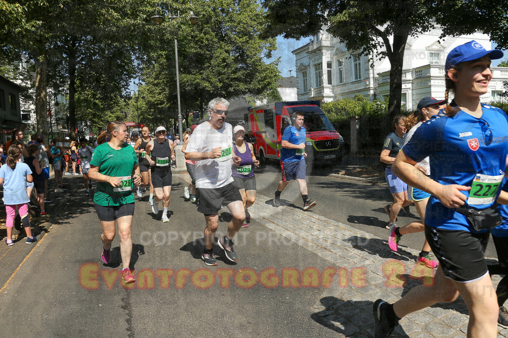 250621_1107_EX1_3411 | Sportfotografie im Rhein-Sieg Kreis, Köln, Bonn, NRW, Rheinland Pfalz, Hessen, etc. Unser Tätigkeitsfeld umfasst den Laufsport vom Volkslauf über den Marathon, Duathlon, Triathon bis zum Ultralauf wie Kölnpfad Ultra oder Schindertrail.