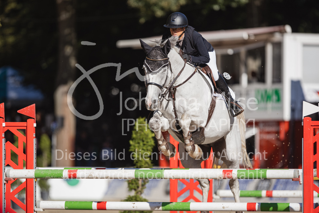 230908_OWLCh_AmateurL-328 | Deine schönsten Turniermomente als professionelle Fotos! Entdecke hochwertige Pferdesport-Fotografie im Online-Shop. Jetzt Fotos finden & bestellen!