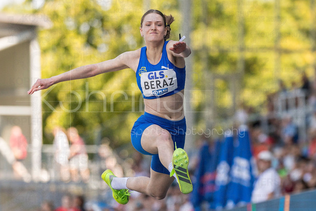 Deutsche Leichtathletik-Meisterschaften; Bochum-Wattenscheid, 25.07.2026 | Carina Beraz (LAC Quelle Fürth), Dreisprung; Deutsche Leichtathletik-Meisterschaften am 25.07.2026 im Lorheide-Stadion, Bochum-Wattenscheid (Nordrhein-Westfalen).