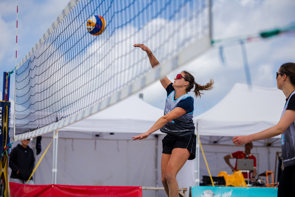 Beachvolleyball I Saison 2026 I FLENS Beach-Tour I 6. Turnier I Ostseebad Großenbrode | Jasper Lorenz Fotografie - Realisiert mit Pictrs.com