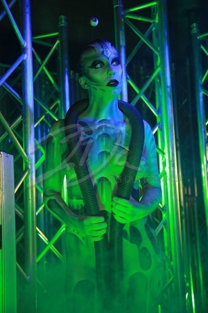 Bodypainting-ALIEN_9214 | #002 | Modell: Ann-Kristin | Foto: Alexander Große-Strangmann - Realisiert mit Pictrs.com