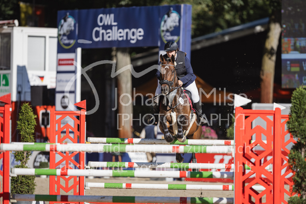 230908_OWLCh_AmateurL-325 | Deine schönsten Turniermomente als professionelle Fotos! Entdecke hochwertige Pferdesport-Fotografie im Online-Shop. Jetzt Fotos finden & bestellen!