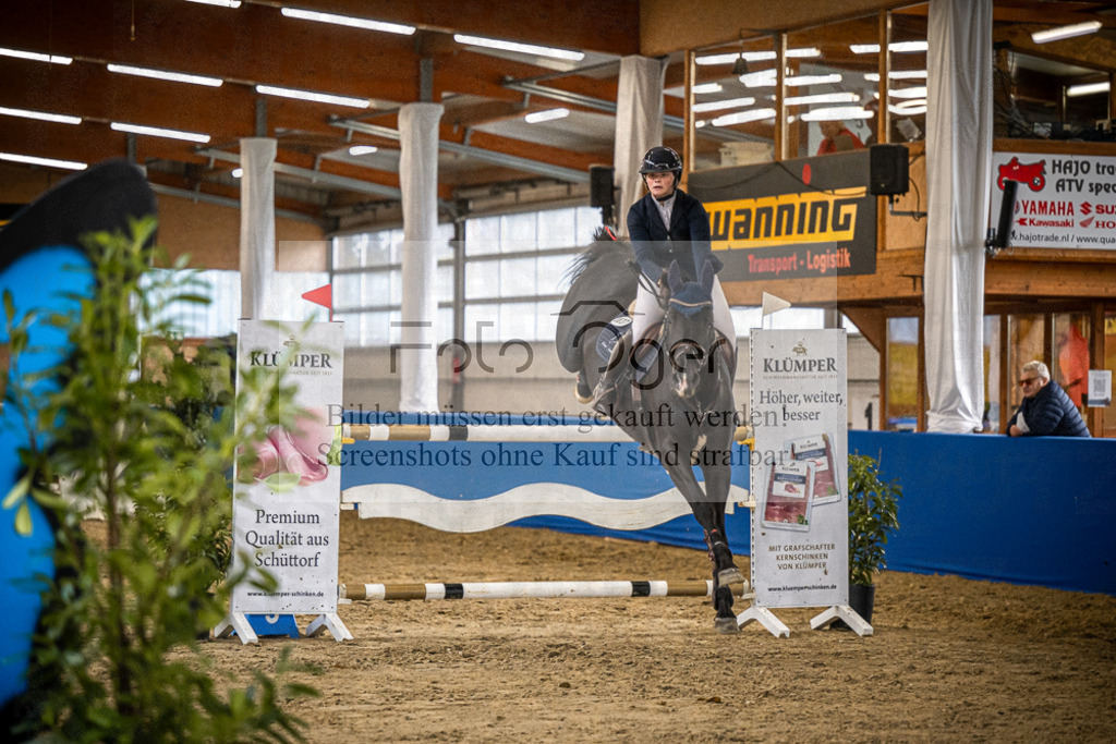 DOS_1012 | Entdecke hochwertige Reitturnierfotos von Foto Oger. Professionell, emotional und authentisch – jetzt Lieblingsmomente im Shop bestellen.Deutschlandweite Turnierfotografie. - Realisiert mit Pictrs.com