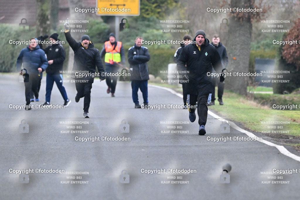 DSC_5913 | Helge Meents (vorne) / Willmsfeld