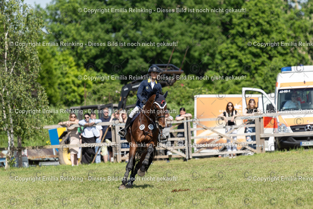 CL5A9877 | Emilia Reinking Fotografie - Realisiert mit Pictrs.com