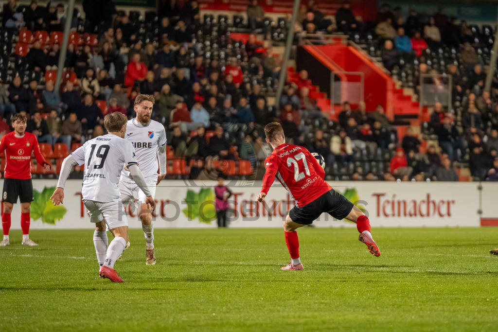 SG Sonnenhof Grossaspach vs. TSV Steinbach Haiger, Fussball, Regionalliga Suedwest, 25. Spieltag, 20.03.2026 | Torchance durch Loris Maier (SG Sonnenhof Großaspach, #27),SG Sonnenhof Grossaspach vs. TSV Steinbach Haiger, Fussball, Regionalliga Suedwest, 25. Spieltag, 20.03.2026Foto: photosbyphips/Philip Ziegler