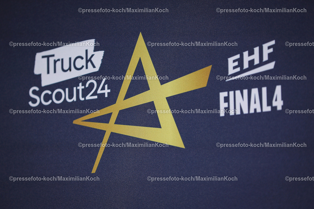 KoeEHF08062400008 | 08.06.2024, Köln, Handball, TruckScout24 EHF FINAL4, Machineseeker Champions League Men, Lanxess-Arena, Halbfinale, Symbolfoto Schriftzug Logo