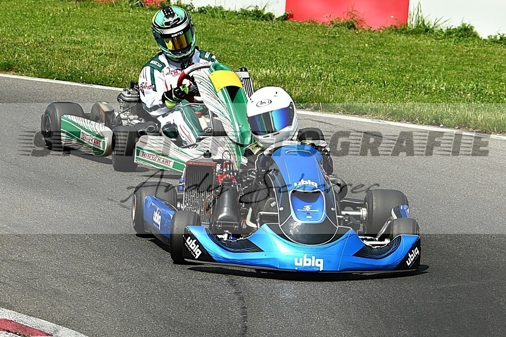 aDSC_9715 | Kaufen Sie Sportbilder im Onlineshop von Andy Scherrer Sportfotografie. Faszinierende Bilder von Sportevents aus der ganzen Schweiz. Fussball, Frauenfussball, Unihockey, Handball, Schwingen und weiteren Sportarten. - Realisiert mit Pictrs.com