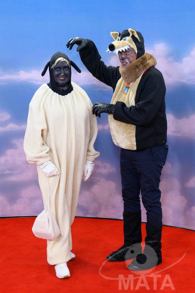 _DWI4625 | MATA IndoCon - Realisiert mit Pictrs.com