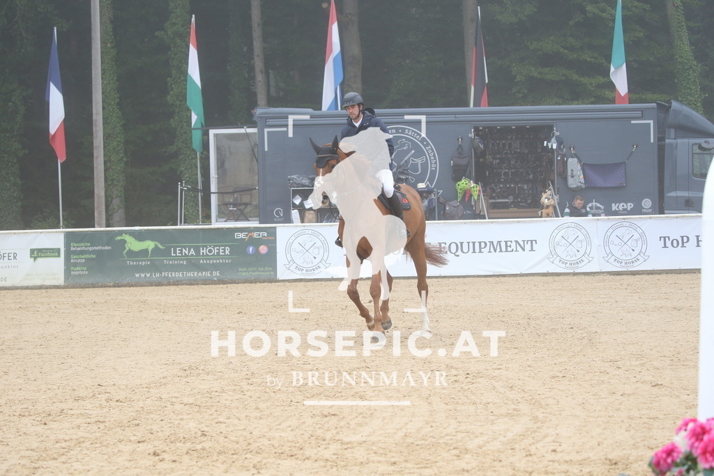 DL2Q3174 | Willkommen bei Brunnmayr - Design & Fotografie – Ihrem Spezialisten für Reitturniere und Pferdeveranstaltungen in Oberösterreich, Salzburg und Bayern! Seit über 17 Jahren sind wir leidenschaftlich dabei.