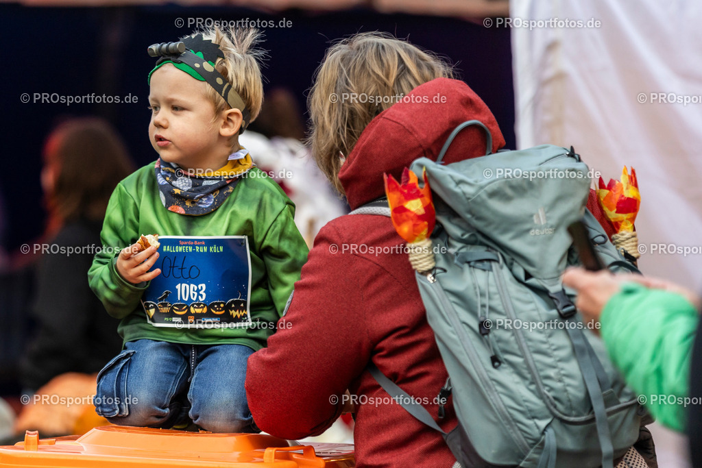 Sparda-Bank Halloween-Run Koeln 2023, 31.10.2023, Forstbotanischer Garten Rodenkirchen, Koeln | Impressionen vom Sparda-Bank Halloween-Run Koeln 2023, 31.10.2023, Forstbotanischer Garten Rodenkirchen, Koeln