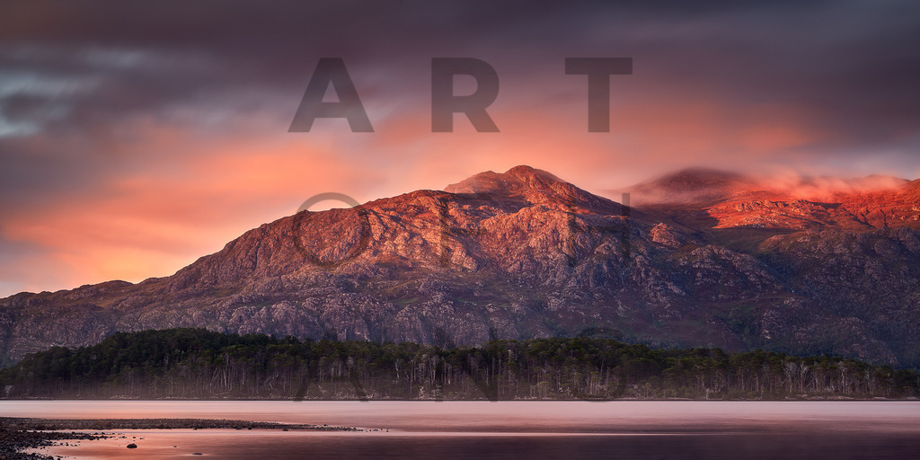 Ein Hans Fineart Original | Entdecke die Kunst von Hans Fineart - Fotografien für dein Zuhause. Verwandle deine Wände mit einzigartigen Kunstwerken und bringe die Schönheit der Welt in dein Leben. Bestelle jetzt und schaffe einen Ort der Inspiration und Eleganz.