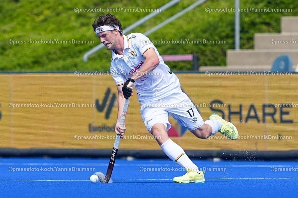 xydrx09082501054 | 09.08.2025, xydrx, Herren EuroHockey Championship 2025, Gruppenphase, Gruppe a, Belgien - Österreich, Sparkassenpark Mönchengladbach: Guillaume Hellin (BEL #17)