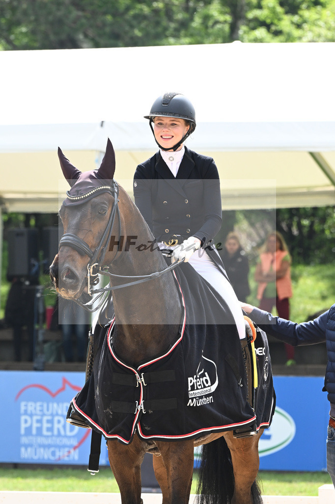 Ritzinger_Just Perfect_12240191 | hf-fotografie - Realisiert mit Pictrs.com