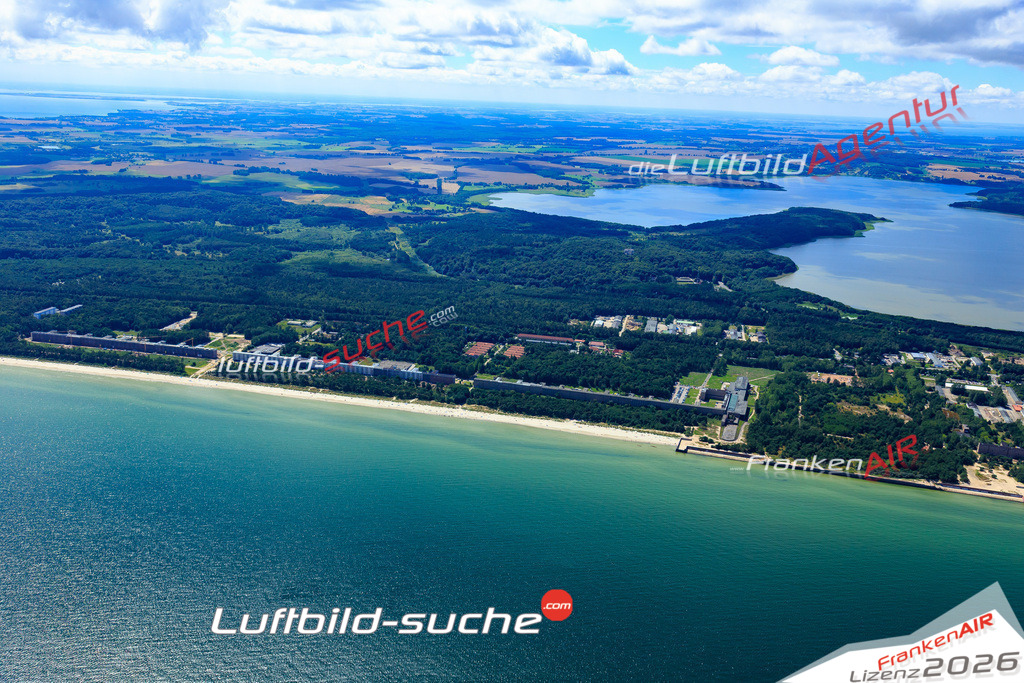 Die Luftaufnahme Prora - Binz wurde vom UL-Flugzeug (keine Drohne) aus fotografiert.Hohe Druck- Auflösung-die Geschenkidee!