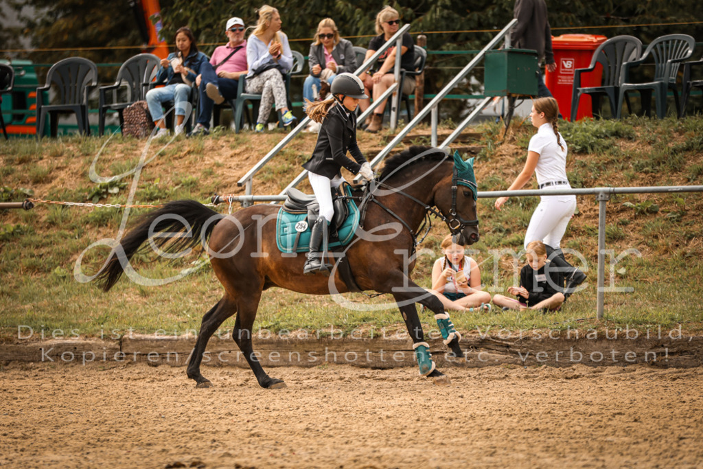 05.SoSpWB00227 | Leoni Ertmer Photography - Realisiert mit Pictrs.com